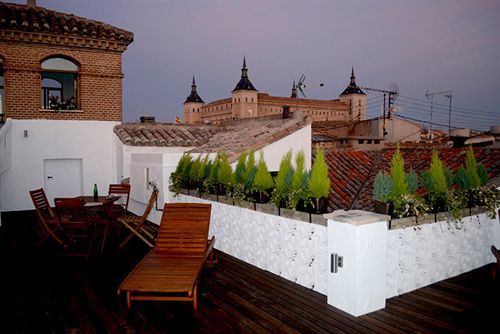 Oasis Backpackers' Albergue